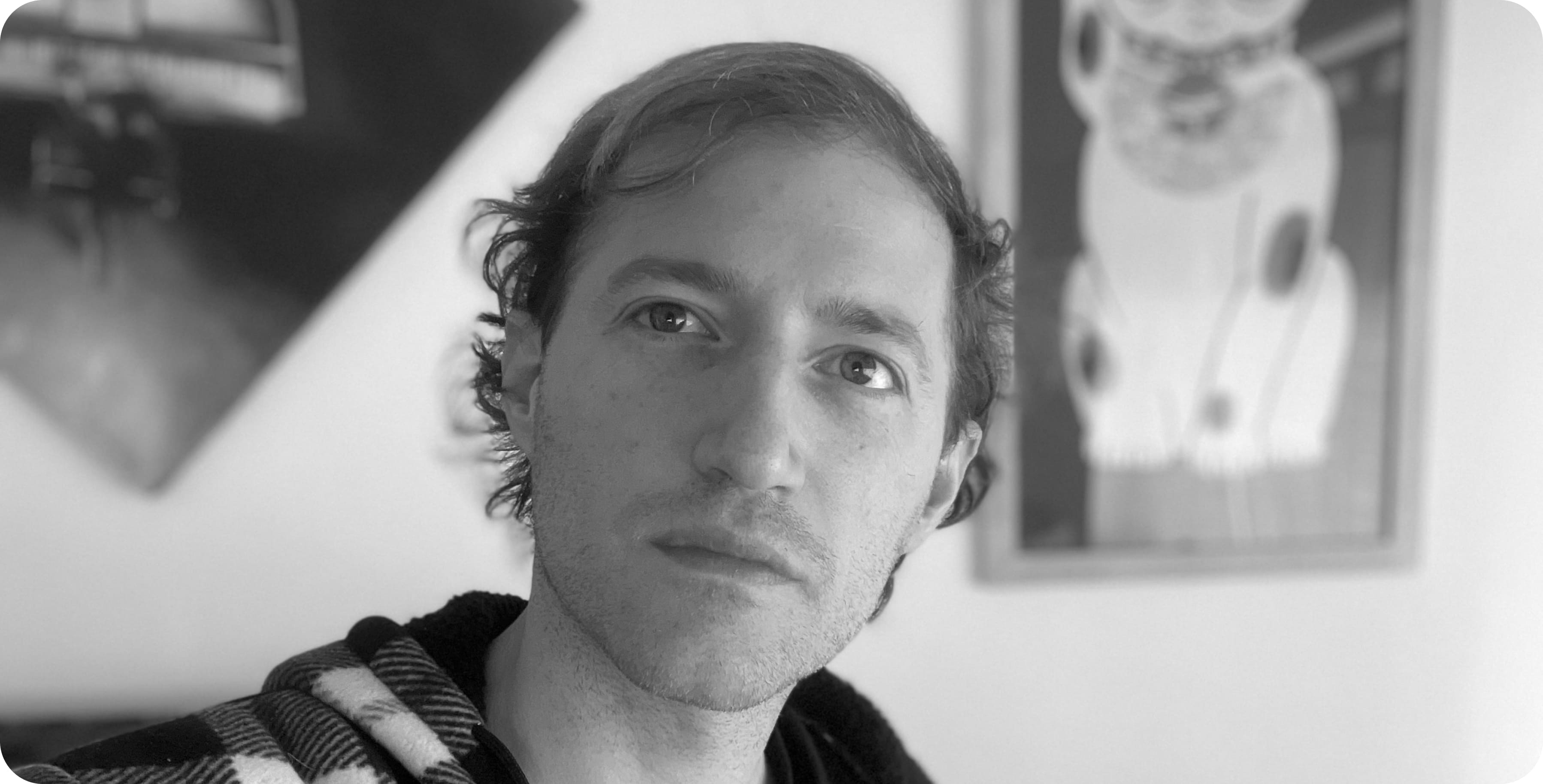 una foto de bruno, diseñador de experiencia de usuario